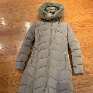 Luxurious Calvin Klein Down Coat Latte Gold Accents XS